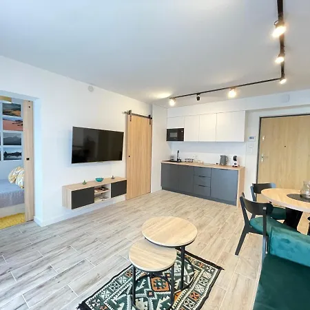 Superior Laguna Beskidow Green! Sauna & Gym! Air Condition! Διαμέρισμα *